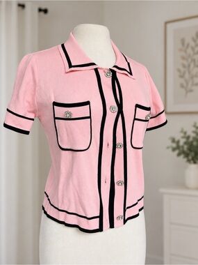 On 12th Pink & Black Contrast Trim Rhinestone Button Knit Top Women’s Size L